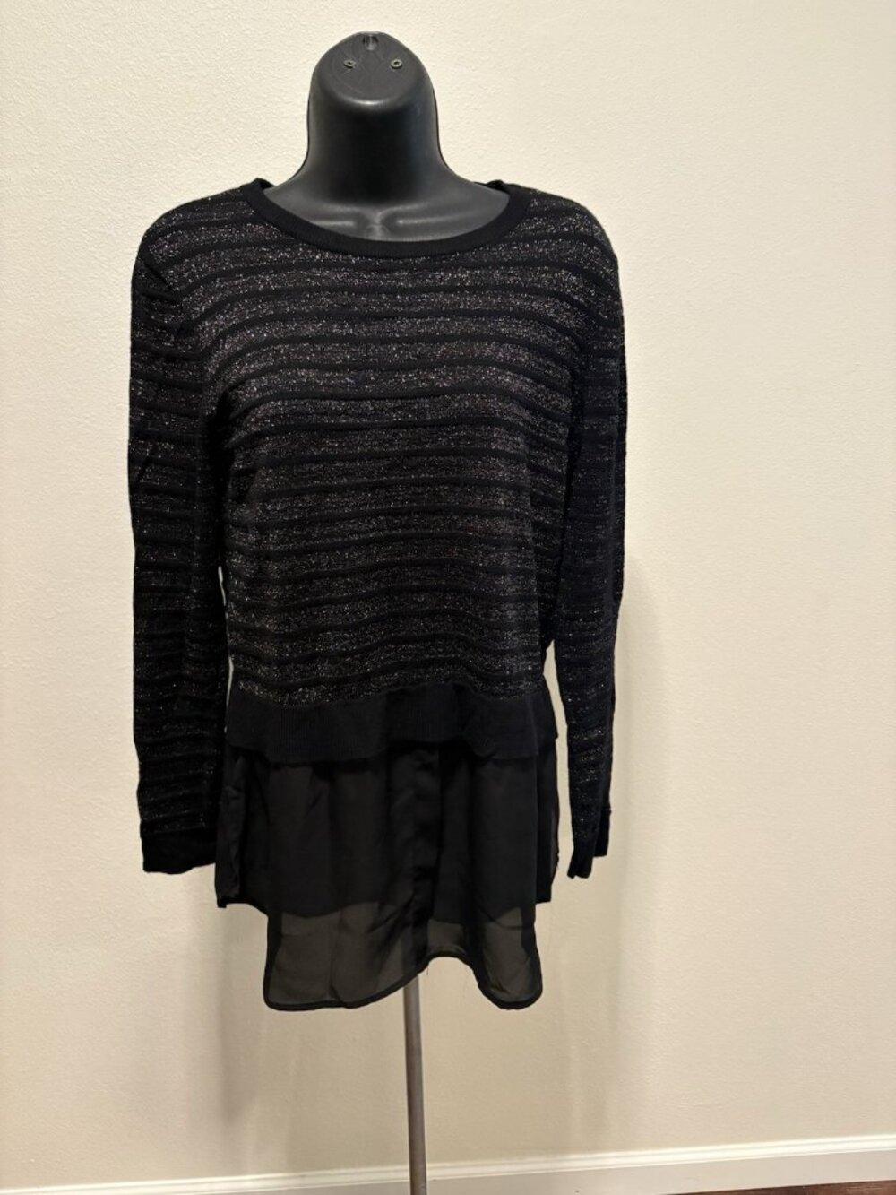 Apt. 9 Sweater Womens Size S Long Sleeve Tunic Top Sheer Waist Accent Black